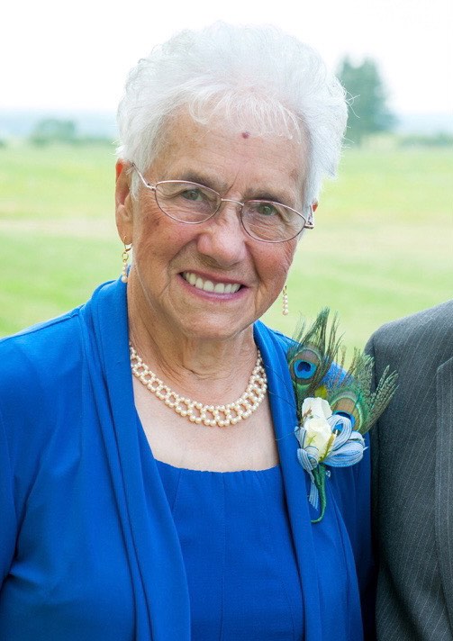 Hélène Rivest (nee Léveillé)
